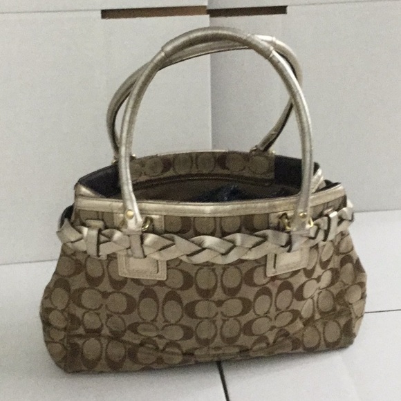 Coach L1073-f13065 rare metallic silver straps - Picture 4 of 5